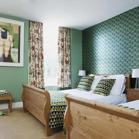 The 3* Данмор-Ист