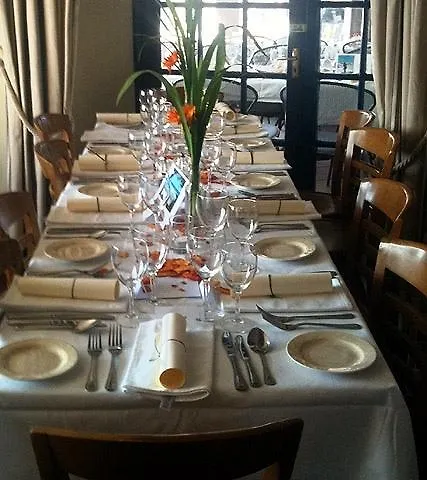 斯特兰德酒店 邓莫尔东